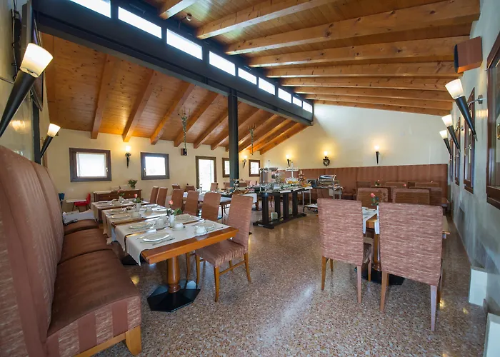 Hotel Venice Resort Airport