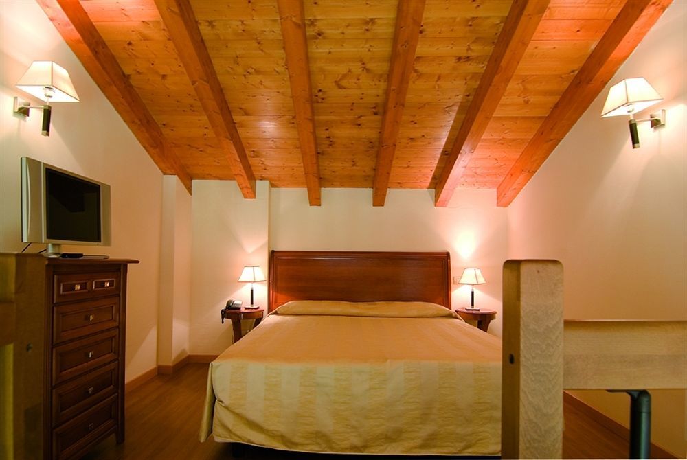 Hotel Venice Airport 4*